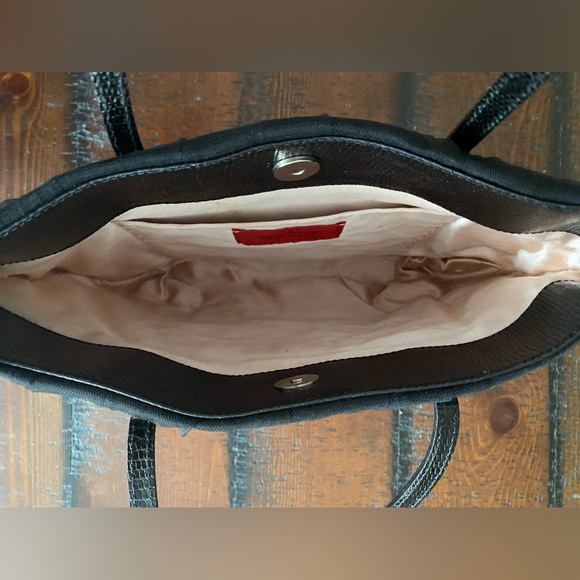 RARE Y2K Authentic Valentino Garavani intricately beaded silk and leather tote ~ - Picture 10 of 16